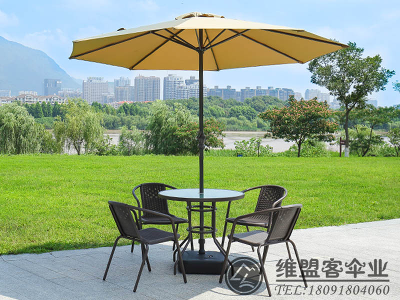 中柱傘戶外桌椅2