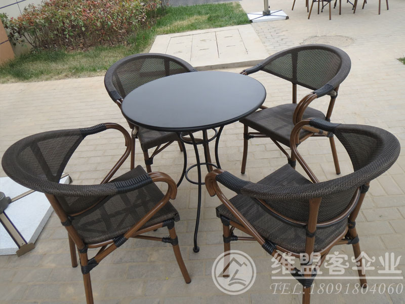 戶外碳鋼家具  戶外桌椅2