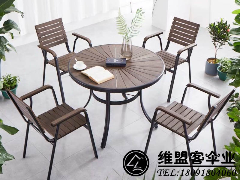商業街塑木家具  戶外桌椅2