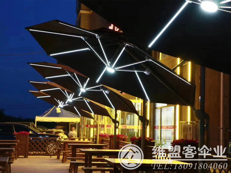 酒店戶外太陽能燈條傘 休閑傘2