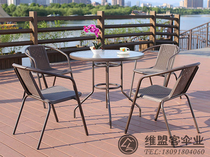 鐵藝圓桌  一桌四椅 戶外家具2