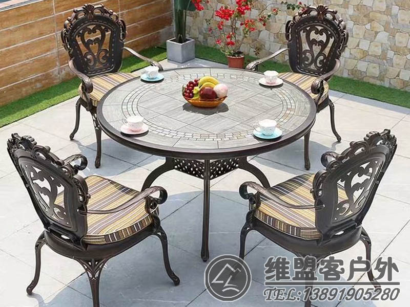 大團圓圓桌 一桌四椅 一桌六椅2